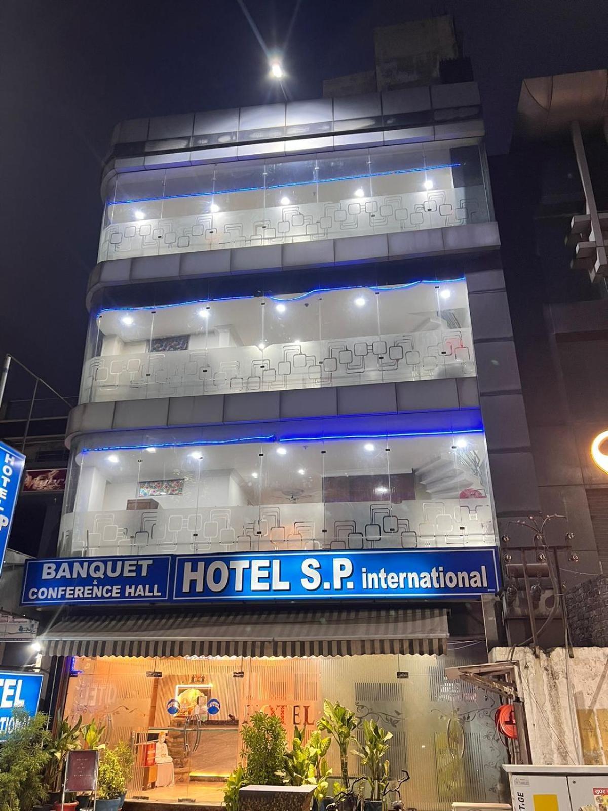 Hotel S P International A Unit Of Mavis Group Lucknow Exterior photo